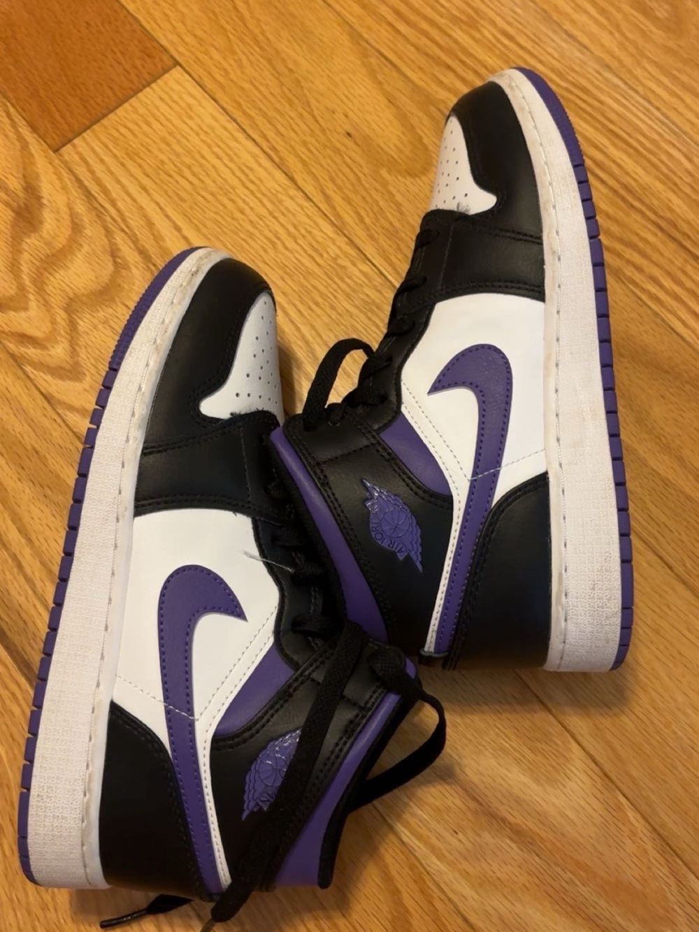 Nike Air Jordan 1 Mid Black White Purple